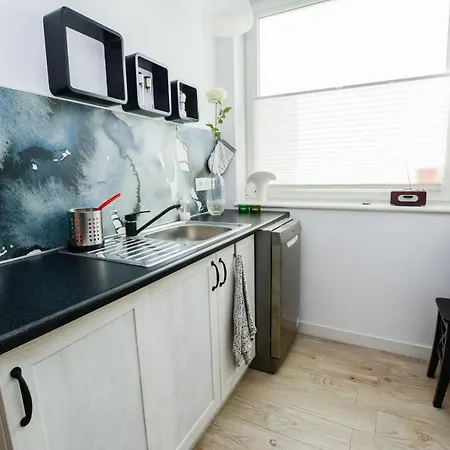 Dwupoziomowy 3city W Gdyni Z Biurkiem I Balkonem By Renters Apartament