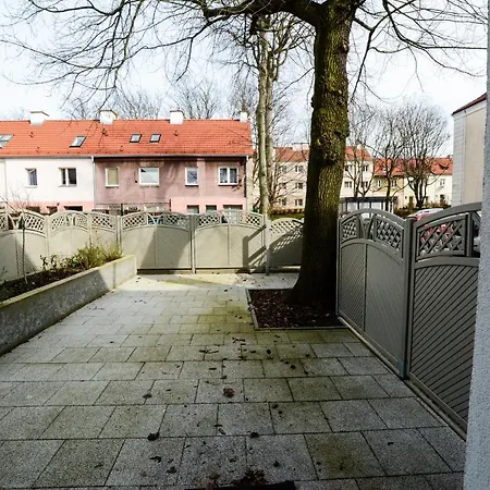 Dwupoziomowy 3city W Gdyni Z Biurkiem I Balkonem By Renters 公寓 *